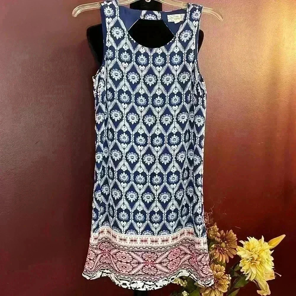 PINK REPUBLIC Sleeveless Dress